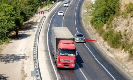 Emniyet Şeridi Cezası Kaç Paradır?