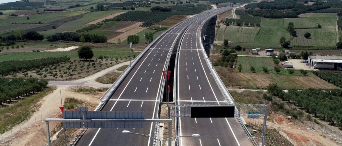 Otoyollar İçin Belirlenen Yeni Hız Limitleri